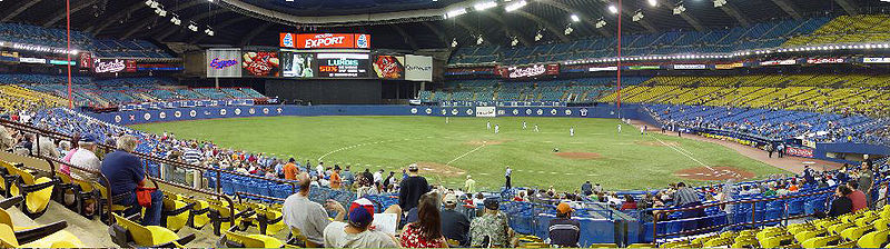 2001 Stade Olympique - Boston Red Sox vs Montreal Expos